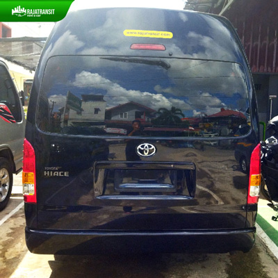 rental-mini-micro-bus-hiace-commuter-terbaik-balikpapan-1